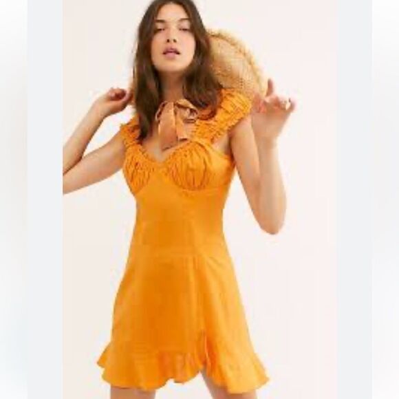 FREE PEOPLE Like a Lady Orange Linen Blend Babydoll Mini Dress sz M - Picture 1 of 10